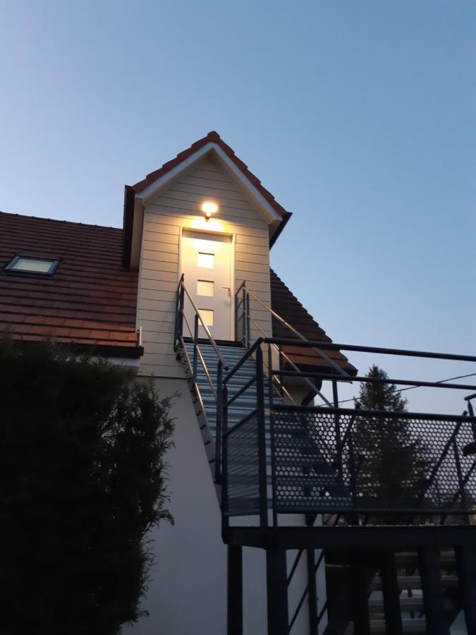 Studio Cosy Spacieux Lumineux Avec Terrasse Vezelois 外观 照片