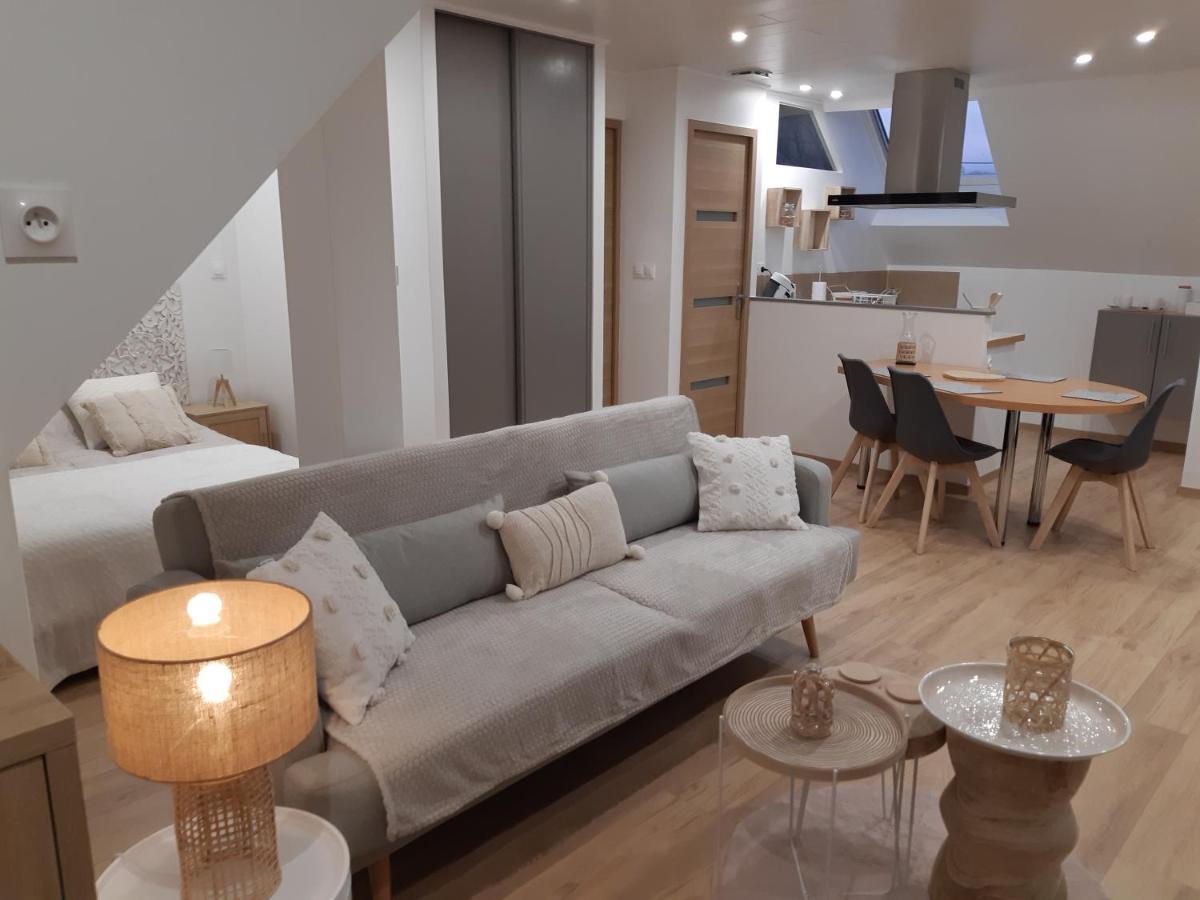 Studio Cosy Spacieux Lumineux Avec Terrasse Vezelois 外观 照片